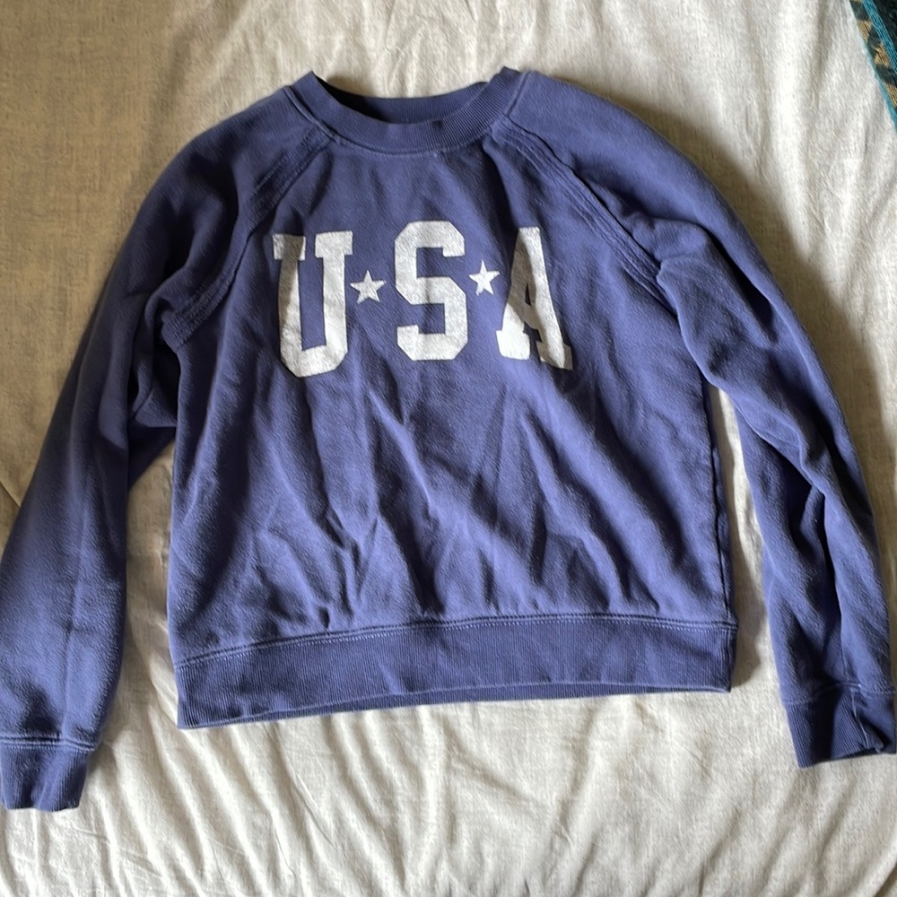 Grayson Threads size small blue USA sweatshirt